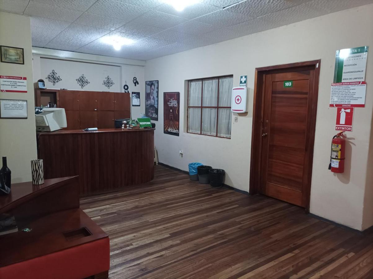 La Perla Cuencana Hostal Εξωτερικό φωτογραφία