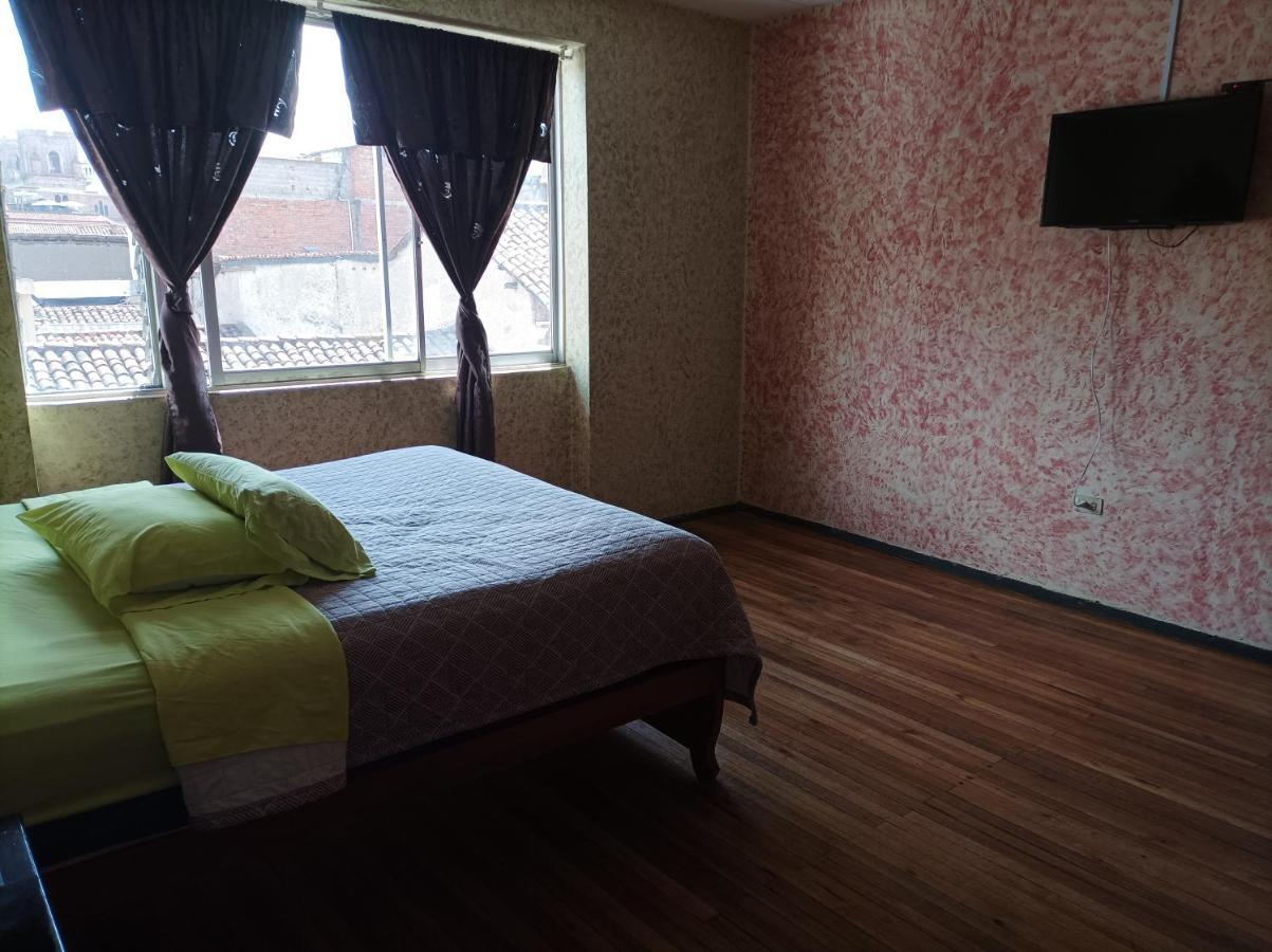 La Perla Cuencana Hostal Εξωτερικό φωτογραφία