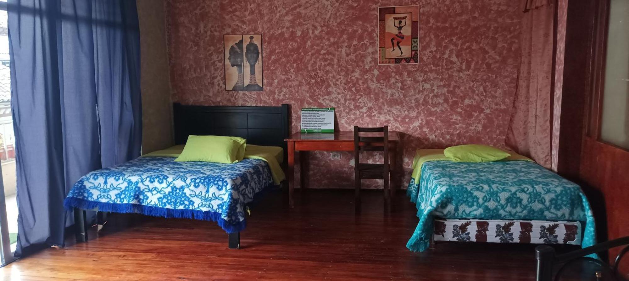 La Perla Cuencana Hostal Εξωτερικό φωτογραφία