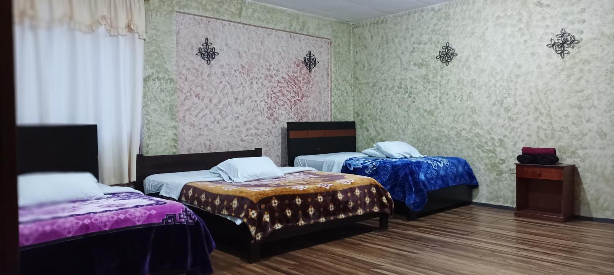 La Perla Cuencana Hostal Εξωτερικό φωτογραφία
