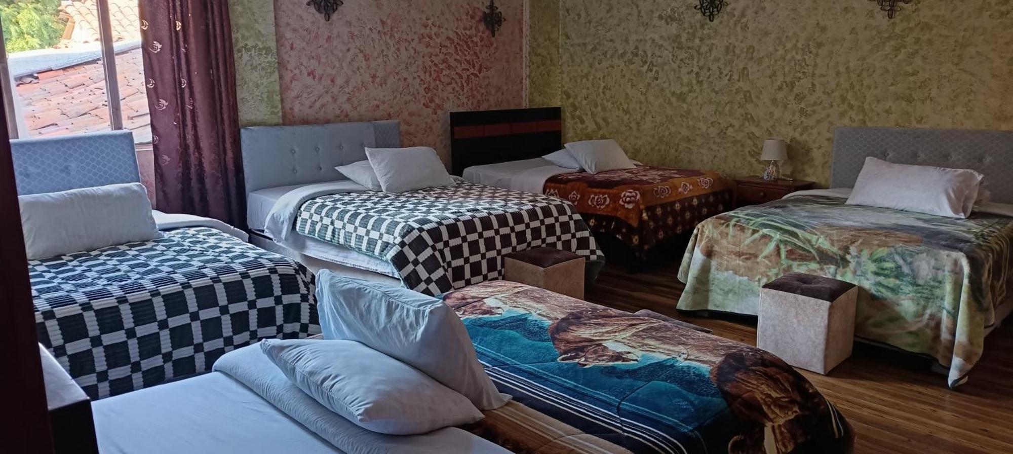 La Perla Cuencana Hostal Εξωτερικό φωτογραφία